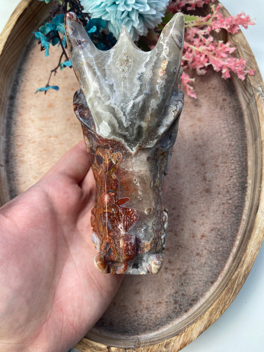 Drachenkopf aus Mexican Lace Achat