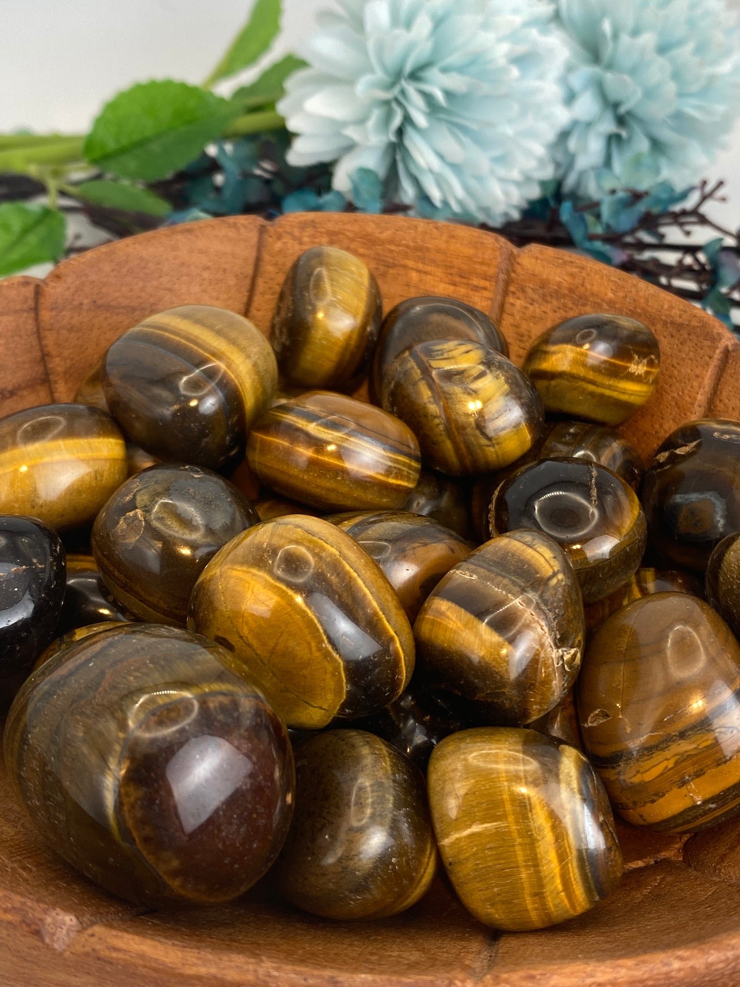 Trommelstein aus Tigerauge