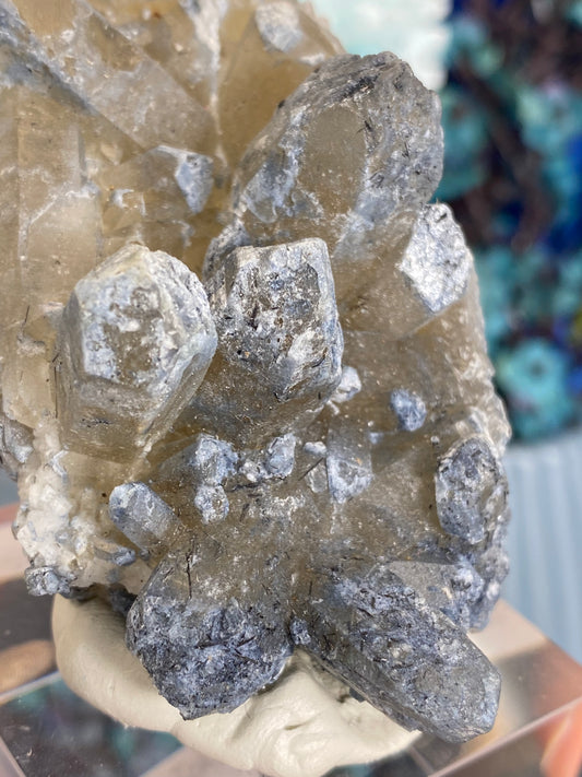 Citrin mit blauem Turmalin und Albit aus Brasilien (B450)