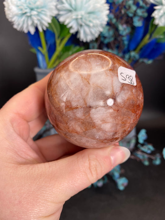 Kugel aus Feuerquarz (S38)