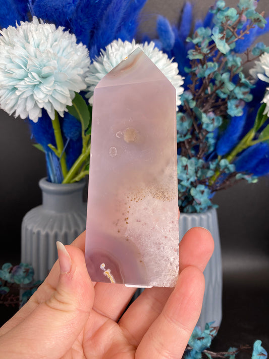 Turm aus Achat (H11)