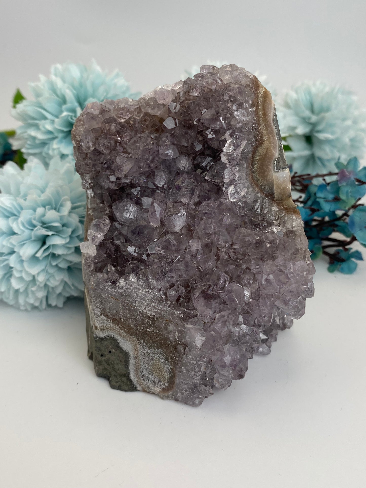 Amethyst Cut Base (W32)