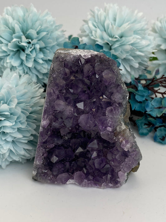 Amethyst Cut Base (C14)