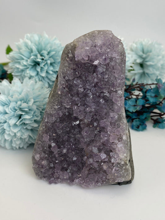 Amethyst Cut Base (U24)