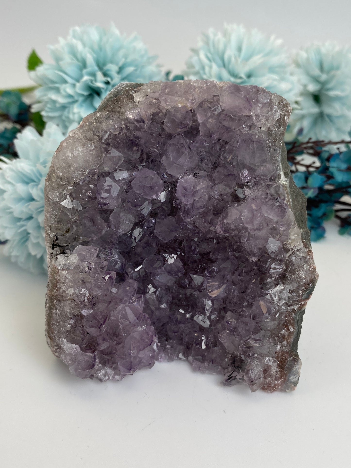 Amethyst Cut Base (Q28)