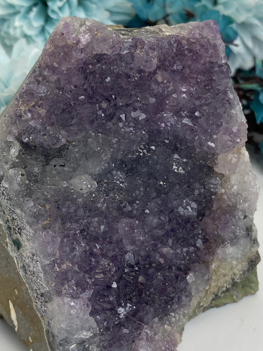 Amethyst Cut Base (N20)