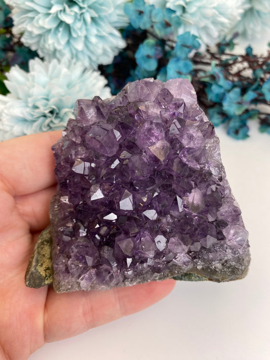 Amethyst Cut Base (H15)