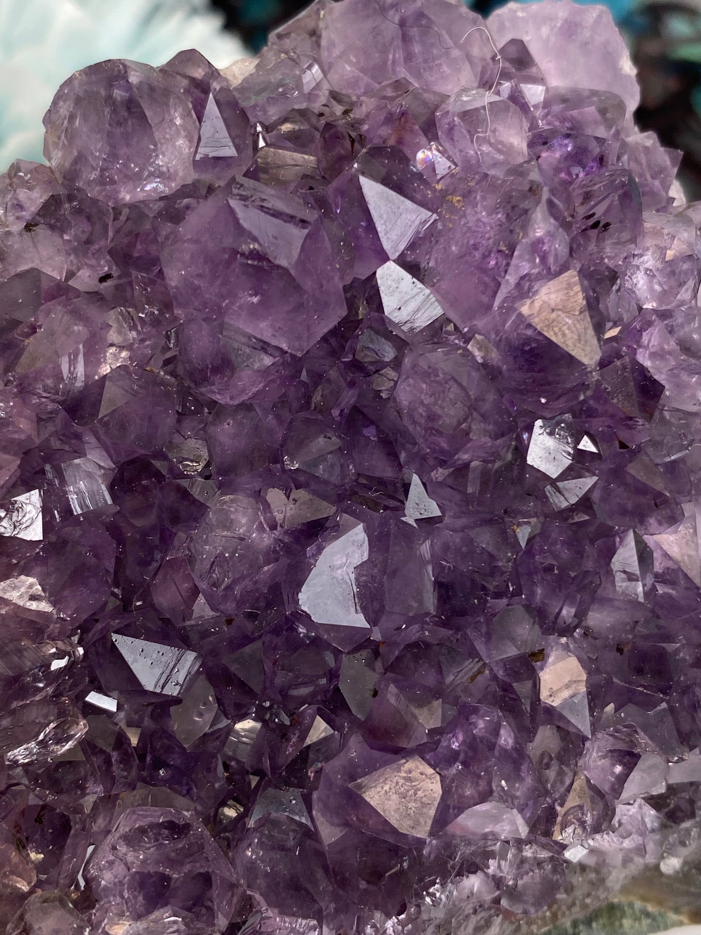 Amethyst Cut Base (H15)