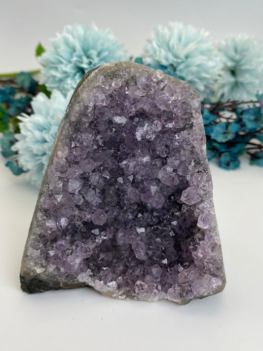 Amethyst Cut Base (D21)