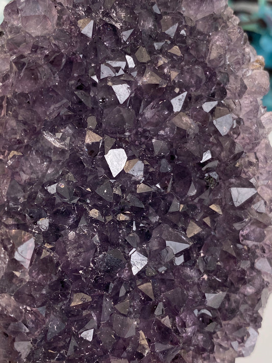 Amethyst Cut Base (K13)