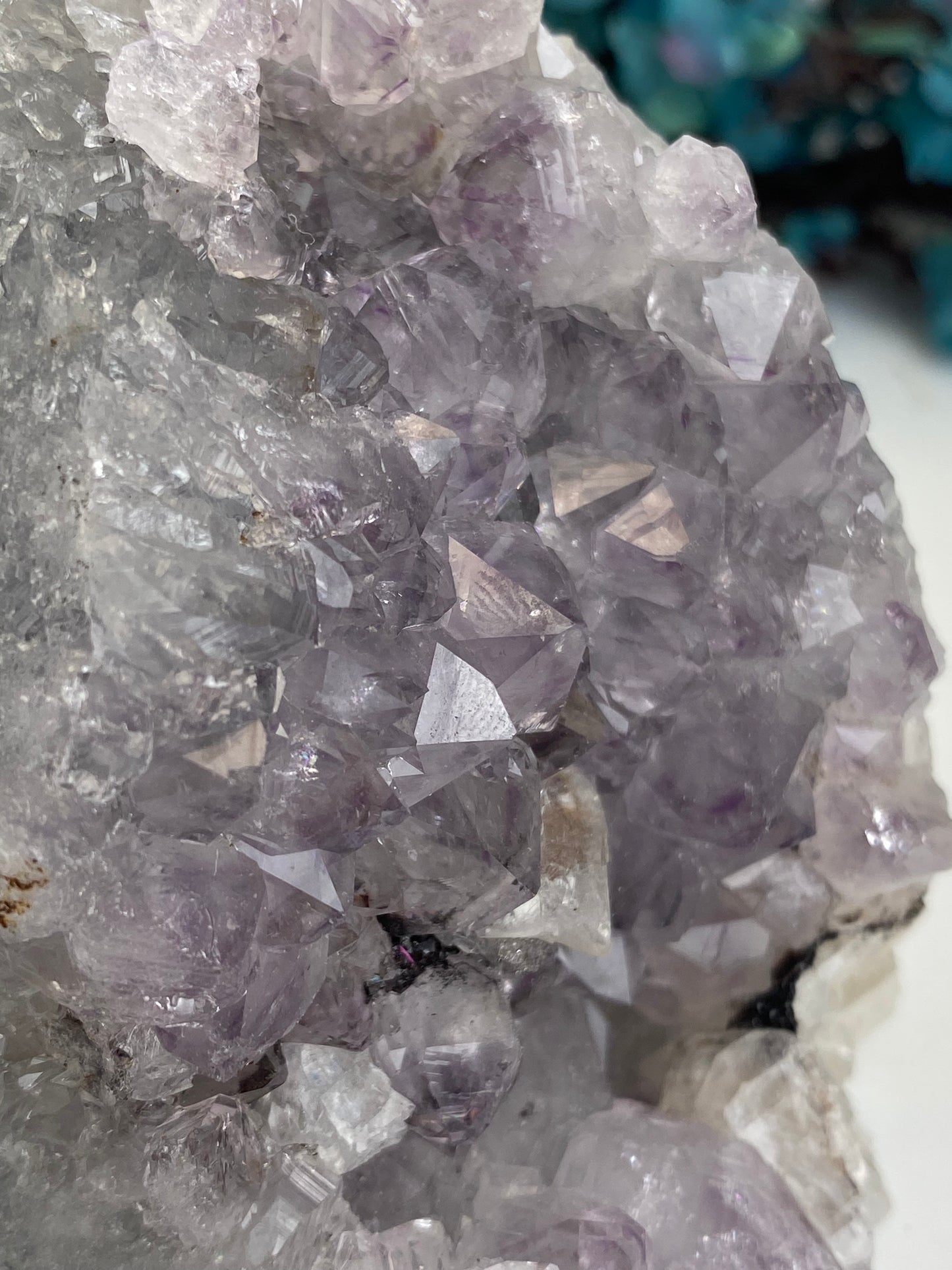 Amethyst Cut Base (D25)