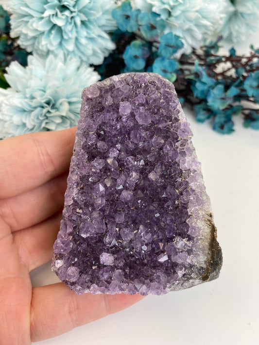 Amethyst Cut Base (I11)