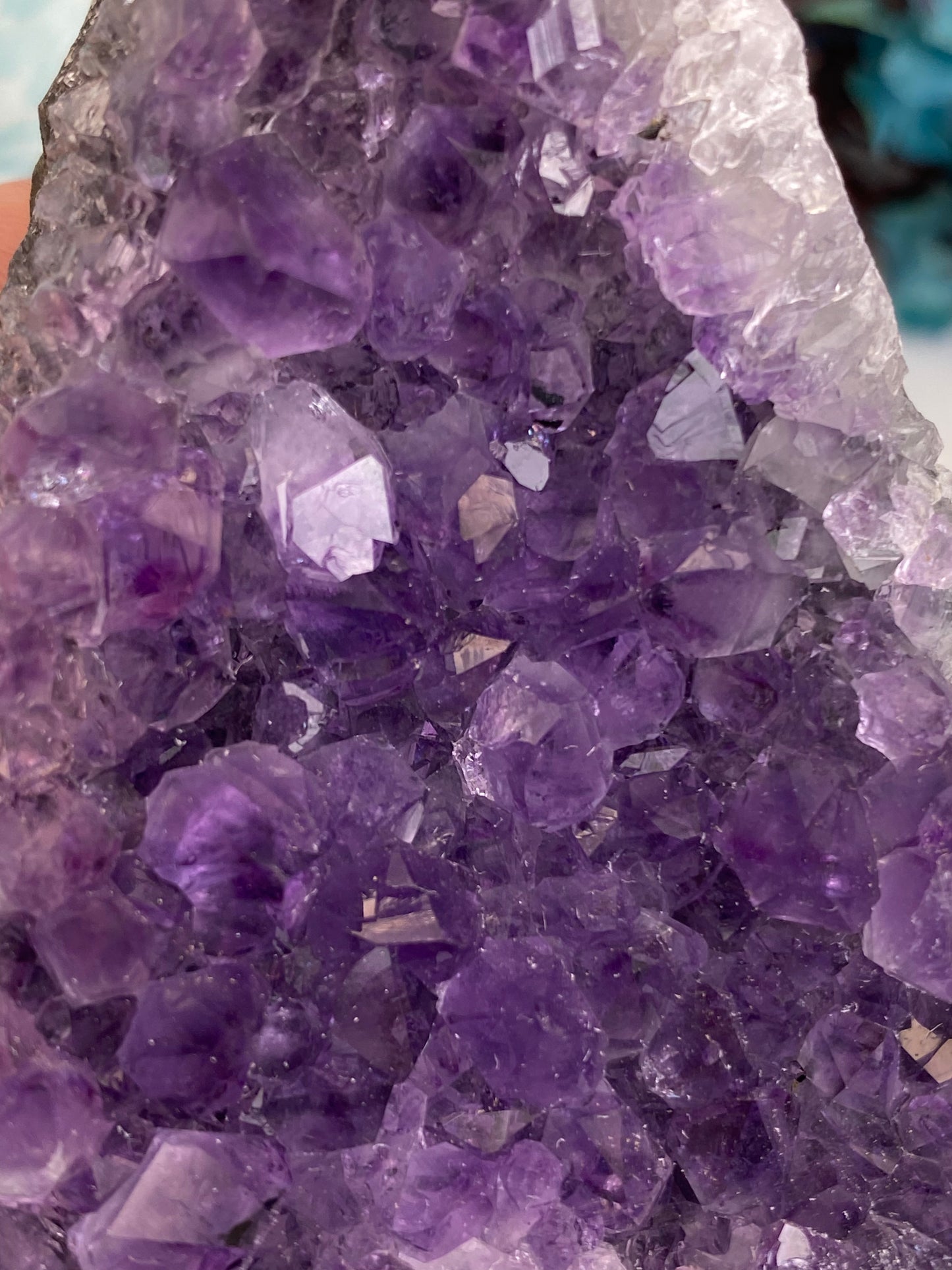 Amethyst Cut Base (B11)