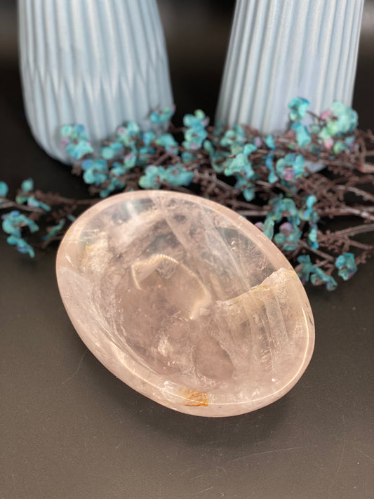 Schale aus Rosenquarz (A95)