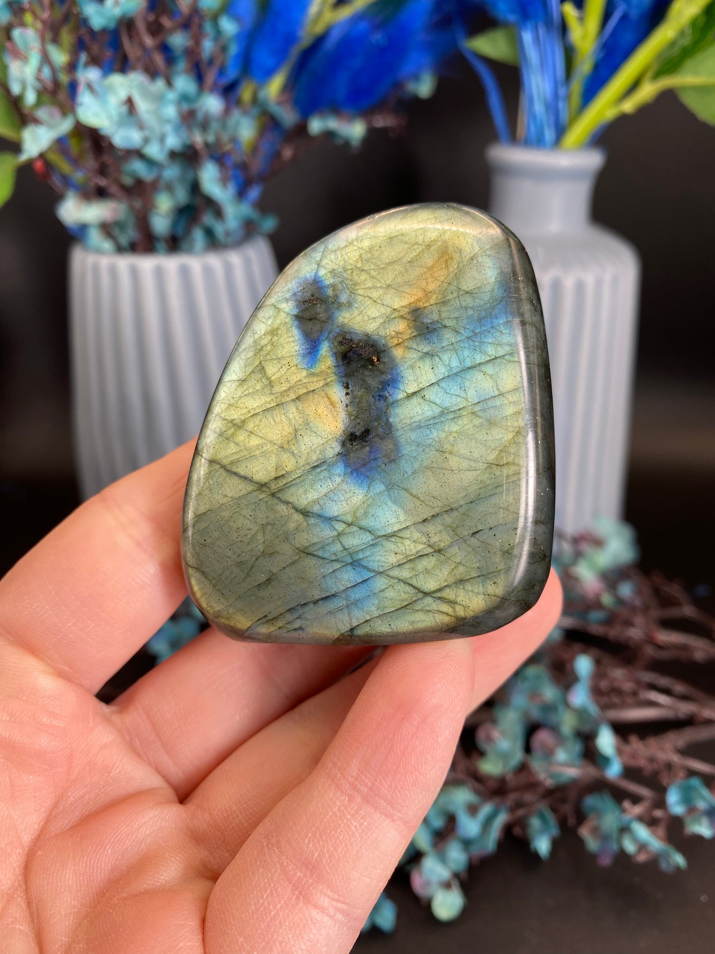 Freiform aus Labradorit (E19)