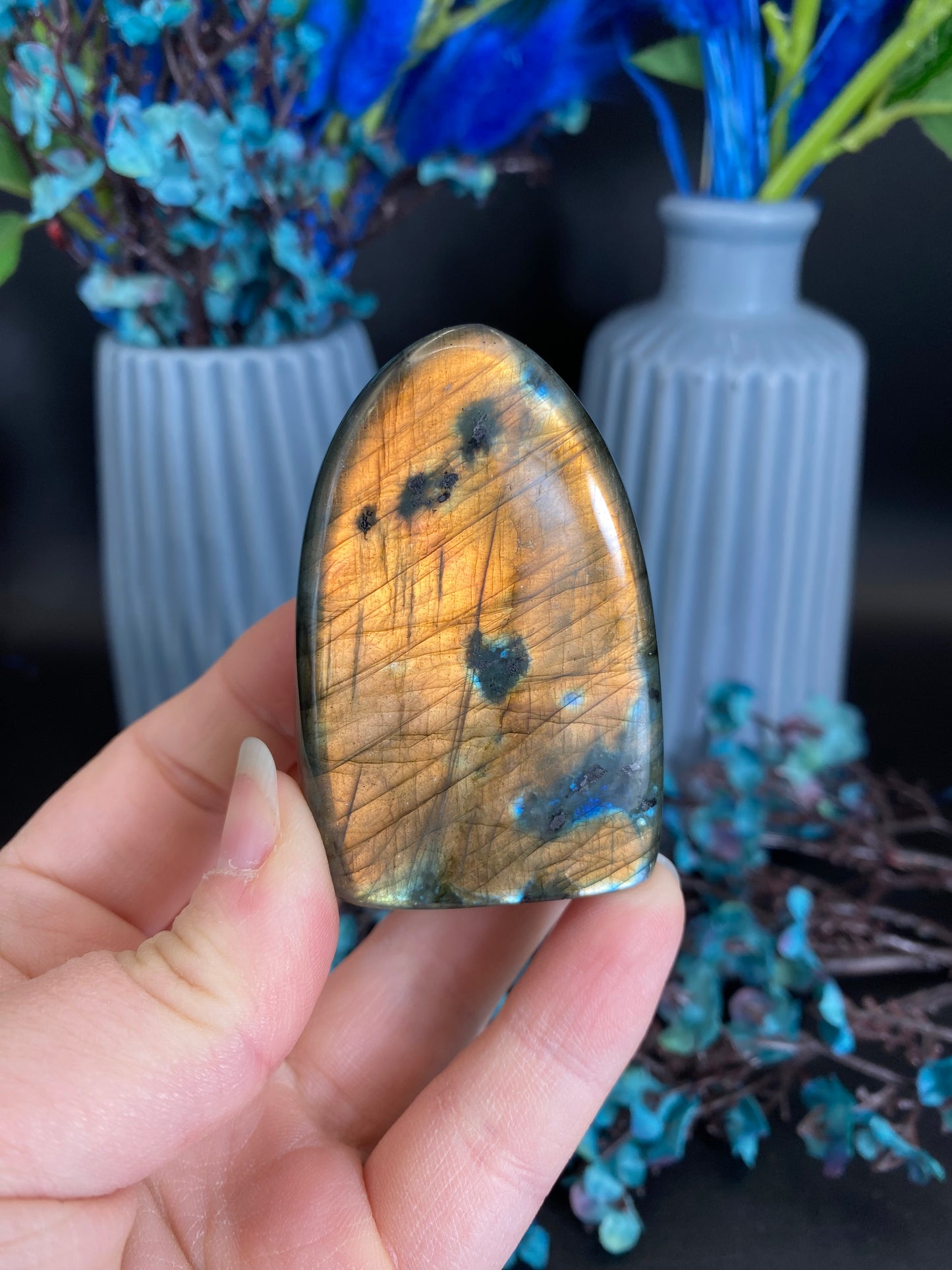 Freiform aus Labradorit (P17)