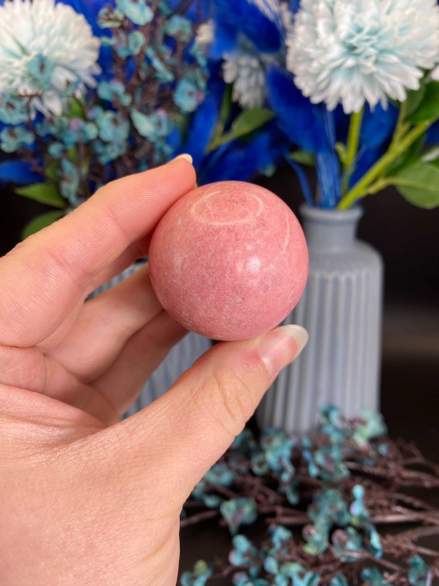 Kugel aus Thulit (D56)