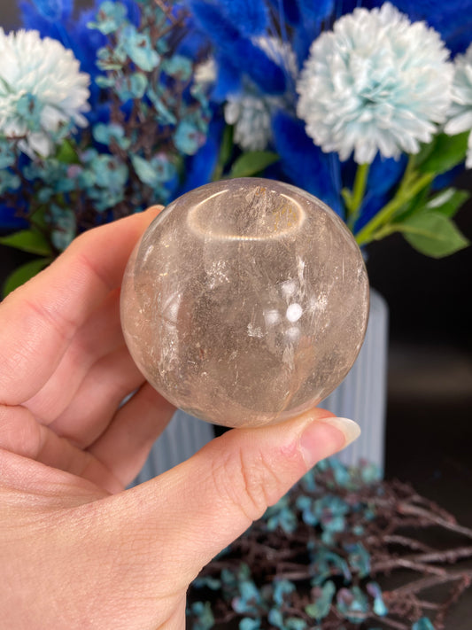 Kugel aus Bergkristall