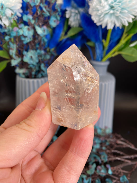 Turm aus Rutilquarz (F40)