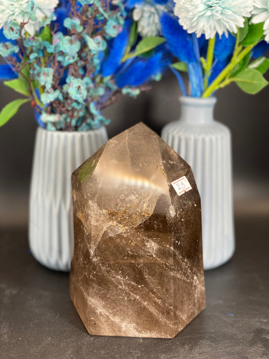 Turm aus Rauchquarz (Y478)