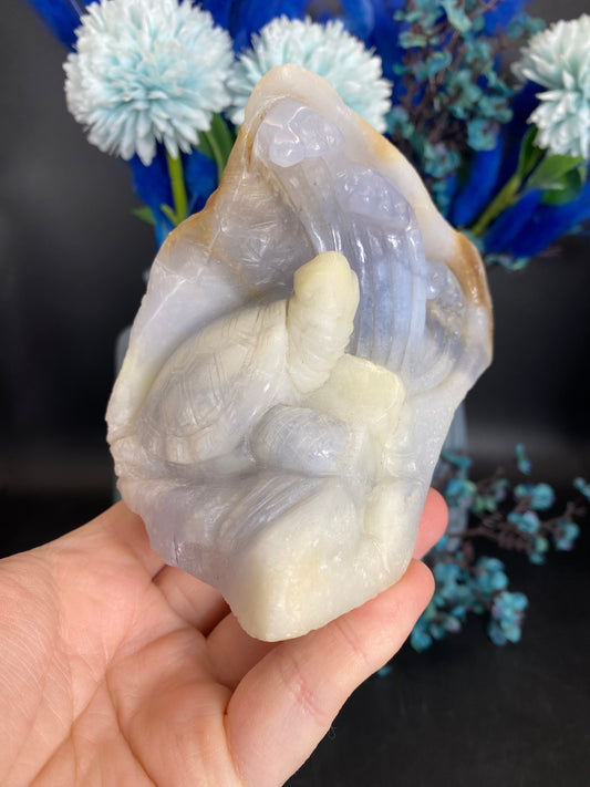 Schildkröte aus blauem Chalcedon (T160)