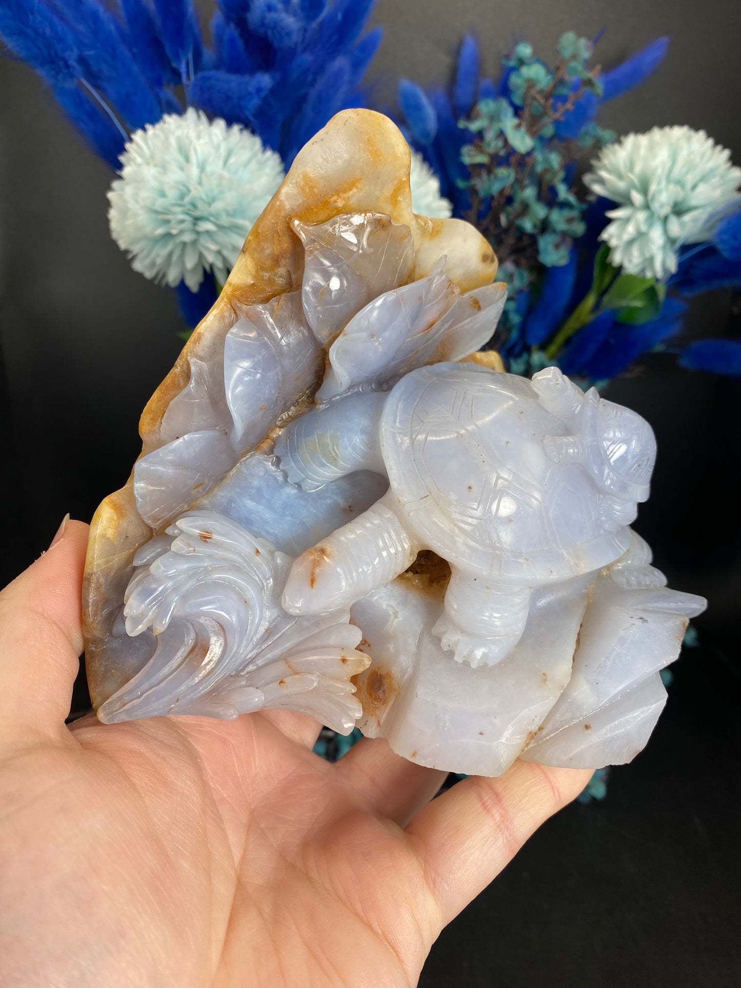 Schildkröten aus blauem Chalcedon (D280)