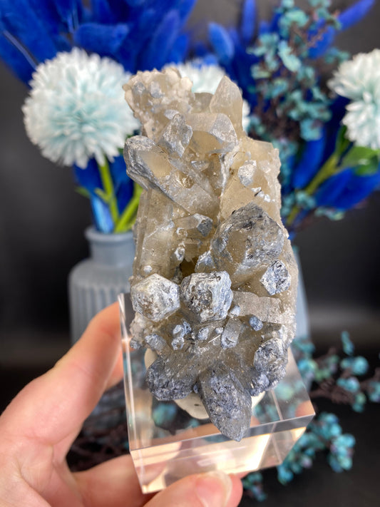 Citrin mit blauem Turmalin und Albit aus Brasilien (B450)