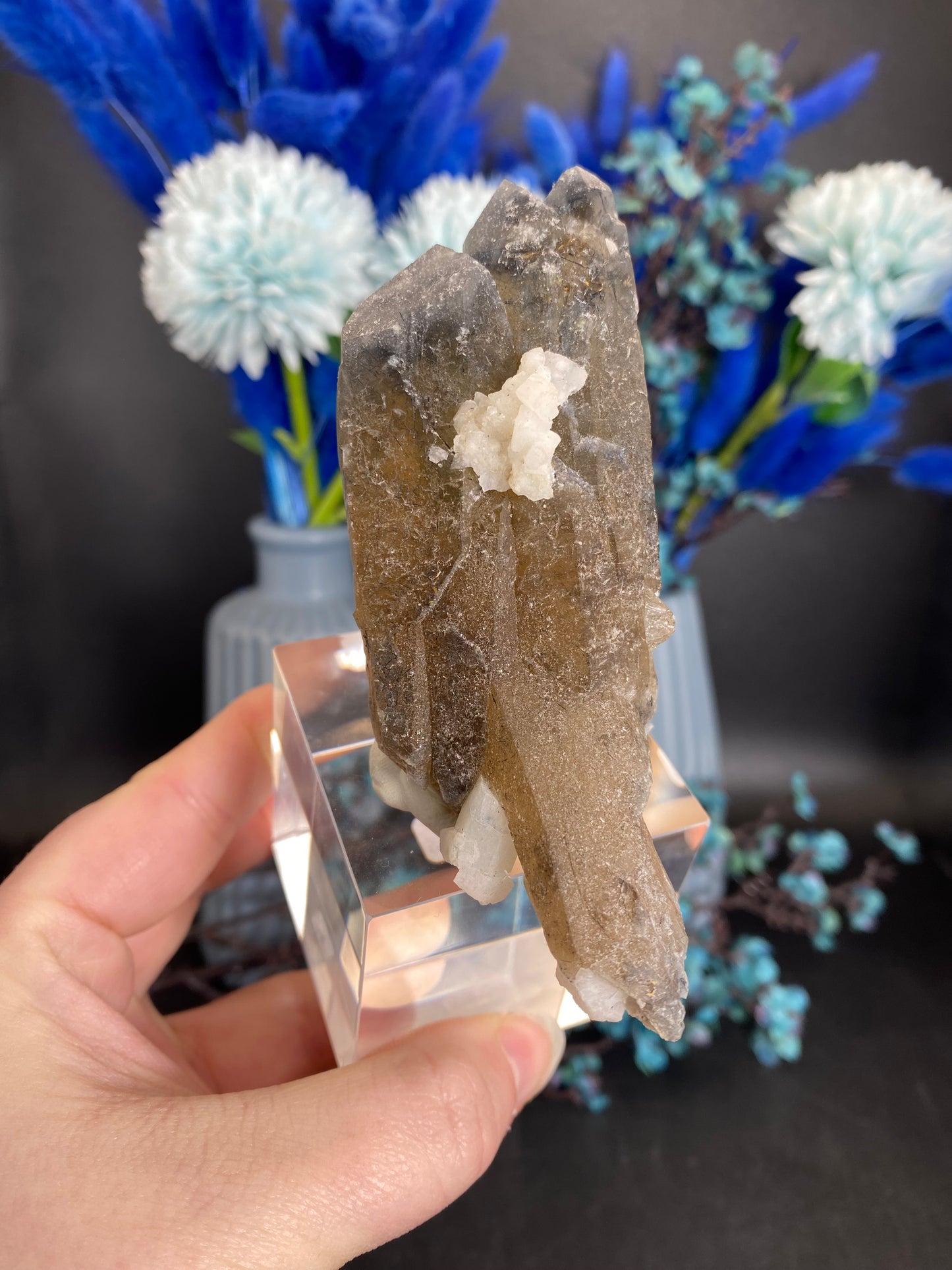 Citrin mit blauem Turmalin und Albit aus Brasilien (X500)