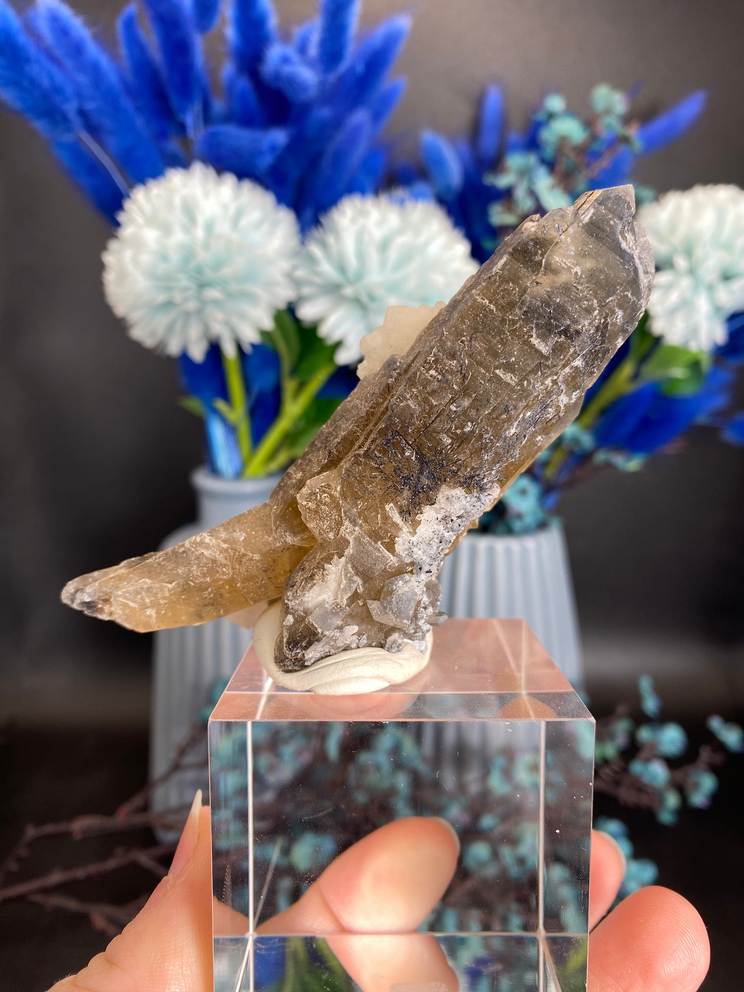 Citrin mit blauem Turmalin und Albit aus Brasilien (X500)