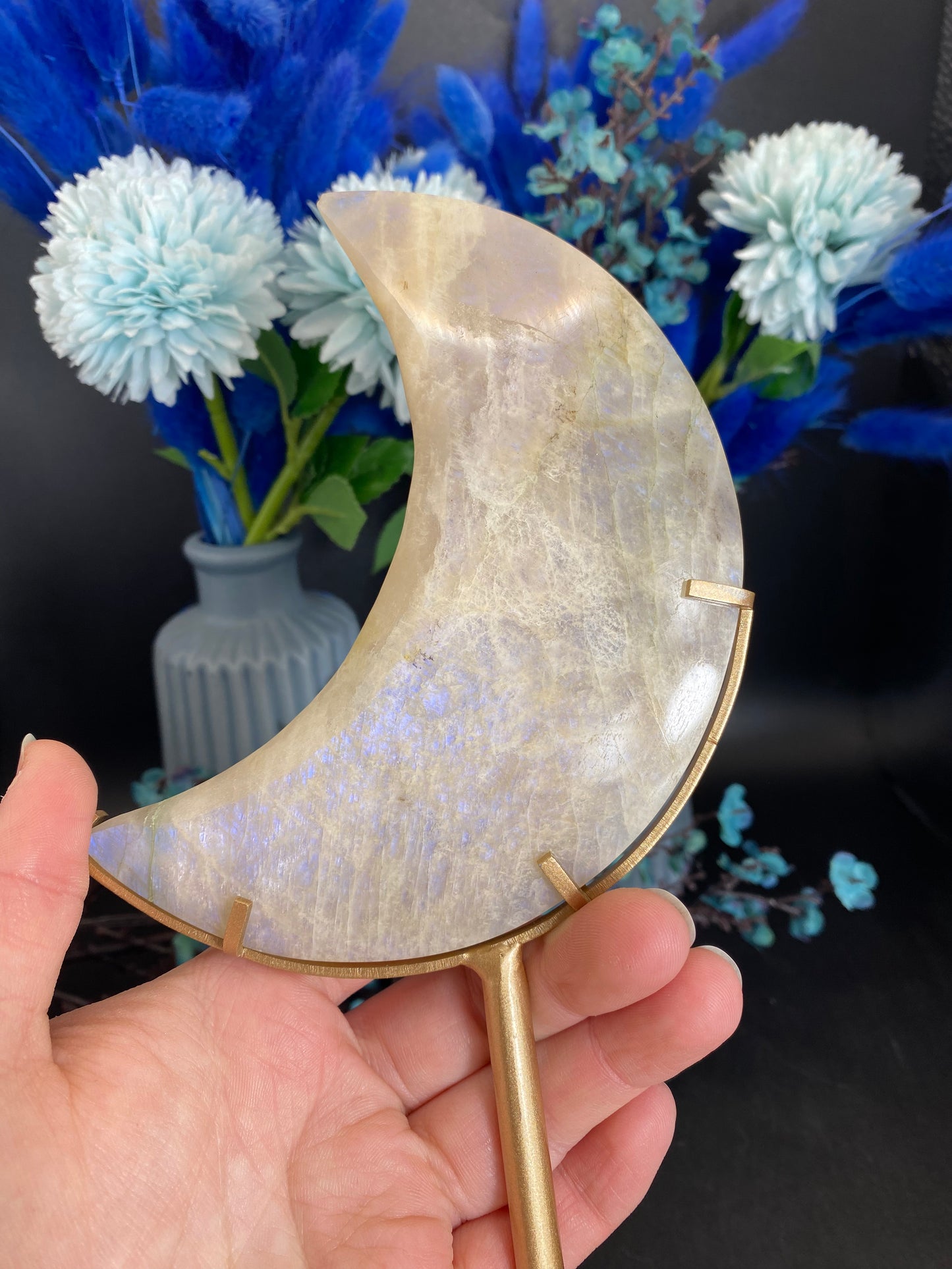 Mond aus Mondstein (O85)