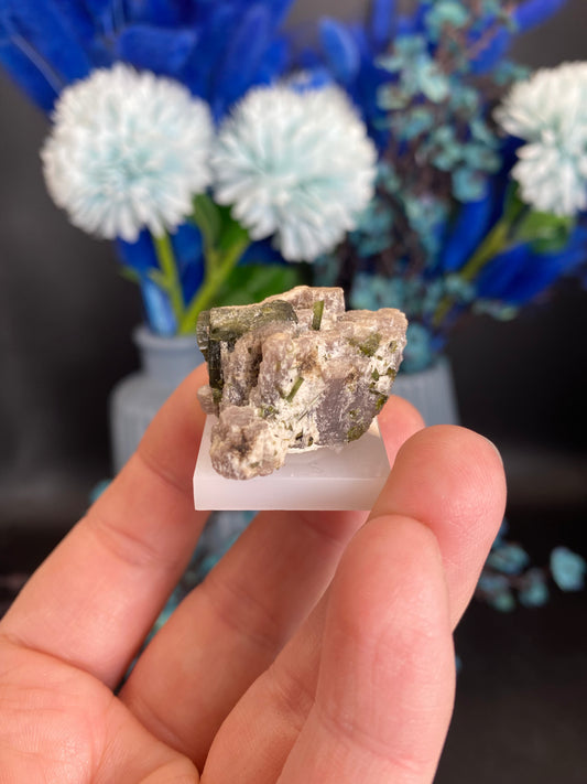 Turmalin mit Lepidolith aus Brasilien (H28)