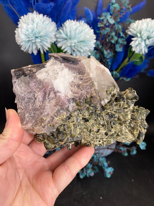 Turmalin mit Lepidolith und Quarz aus Brasilien (G350)