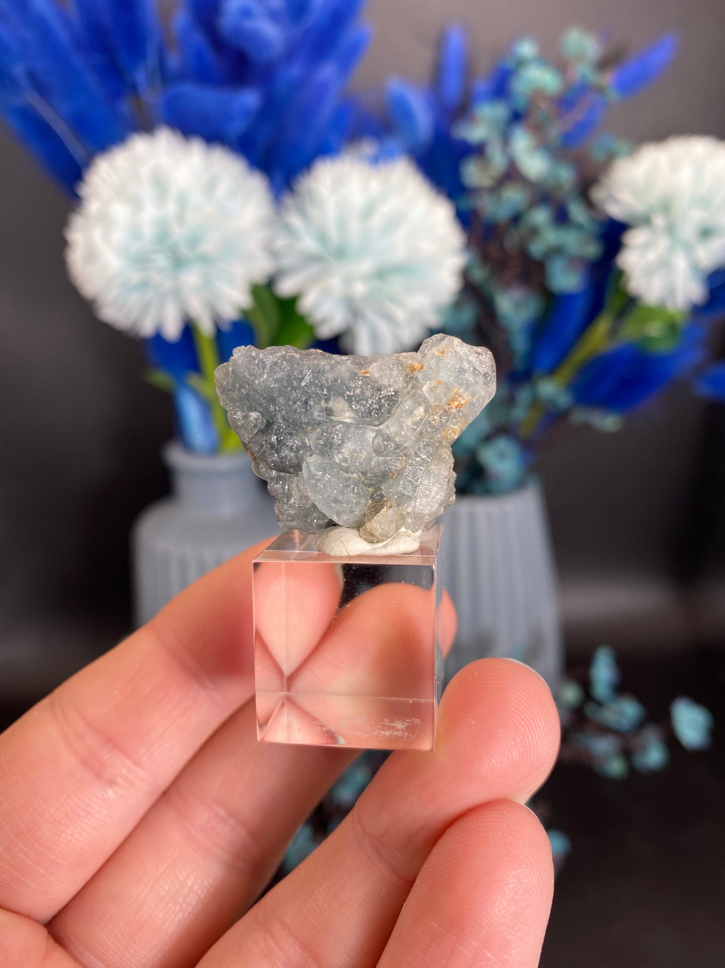 Blauer Turmalin in Quarz (S65)