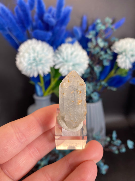 Blauer Turmalin in Quarz (Z75)