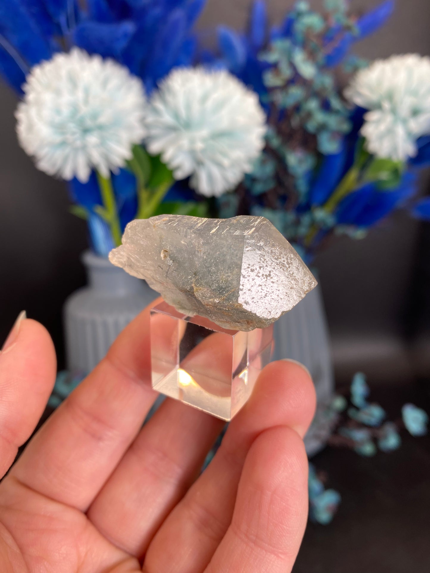 Blauer Turmalin in Quarz (E75)