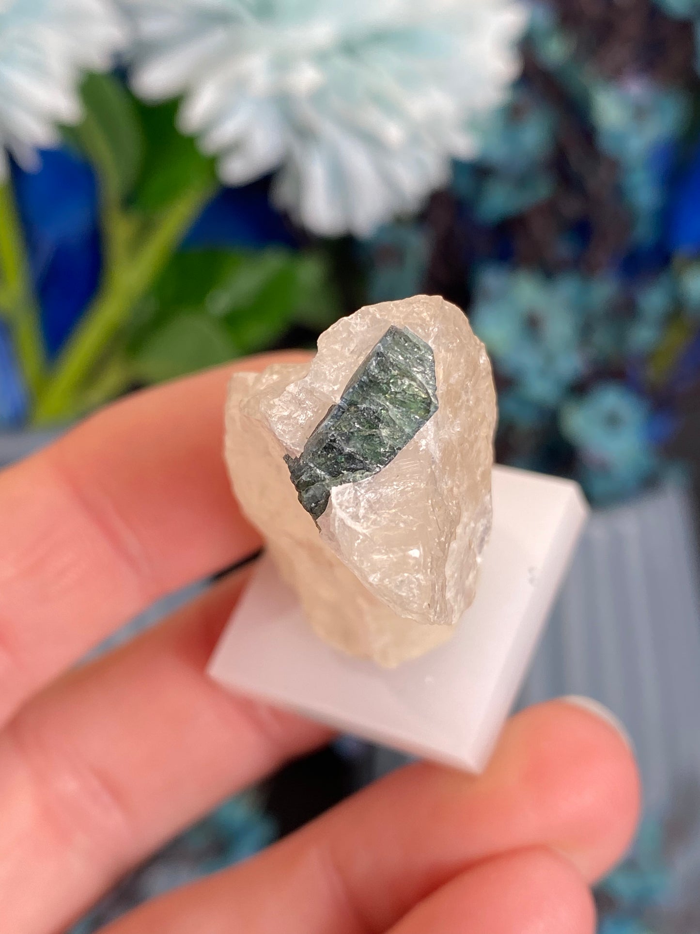 Turmalin in Quarz aus Brasilien (R10)