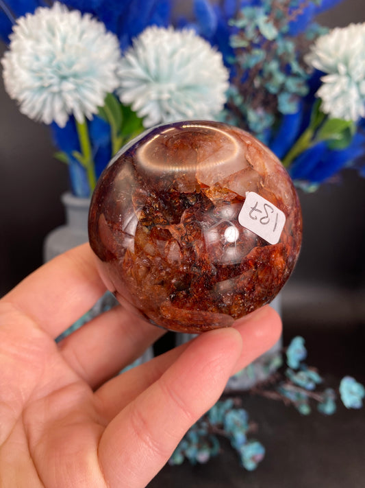 Kugel aus Feuerquarz (I37)