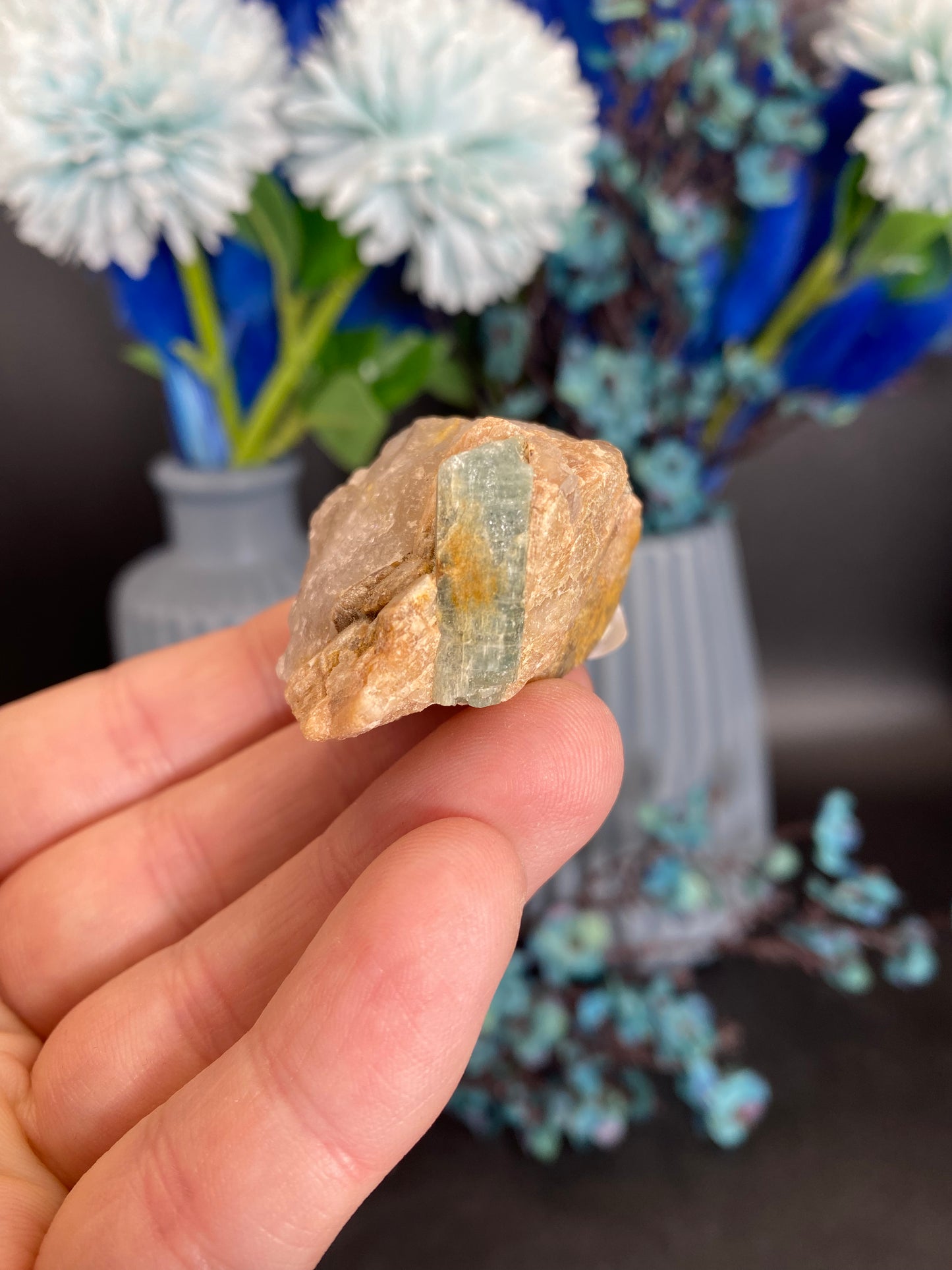 Aquamarin auf Feldspat aus Brasilien (R40)