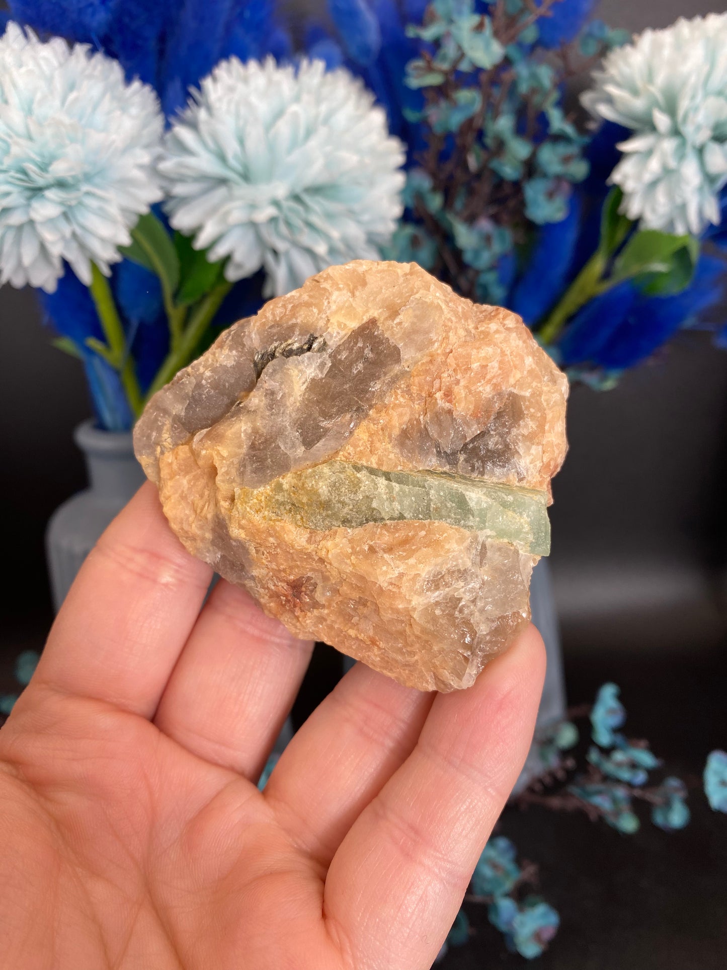 Aquamarin auf Feldspat aus Brasilien (Q65)