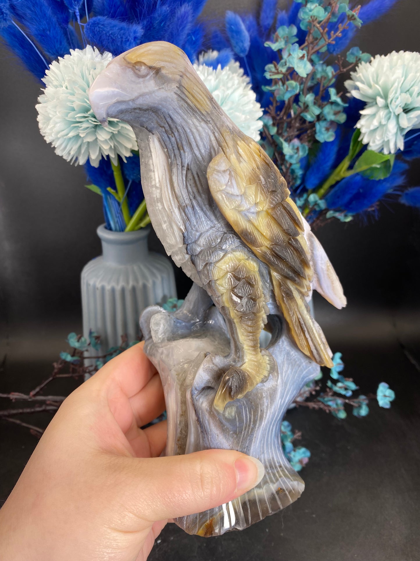 Adler aus Achat (D310)