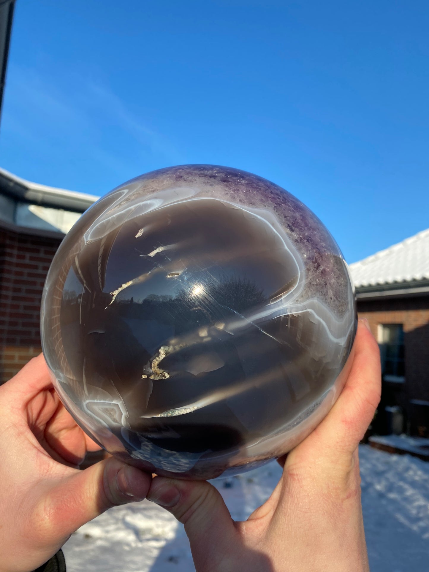 Kugel aus Amethyst mit Achat und Quarz