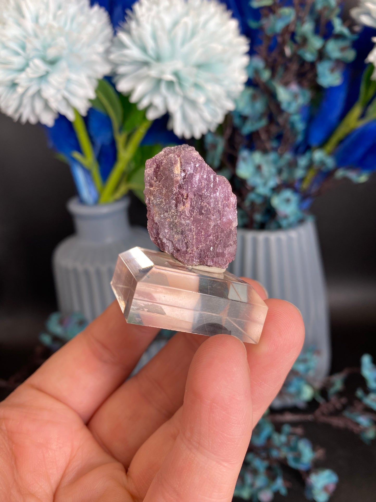 Lepidolith nach Turmalin, Pseudomorphose (E55)