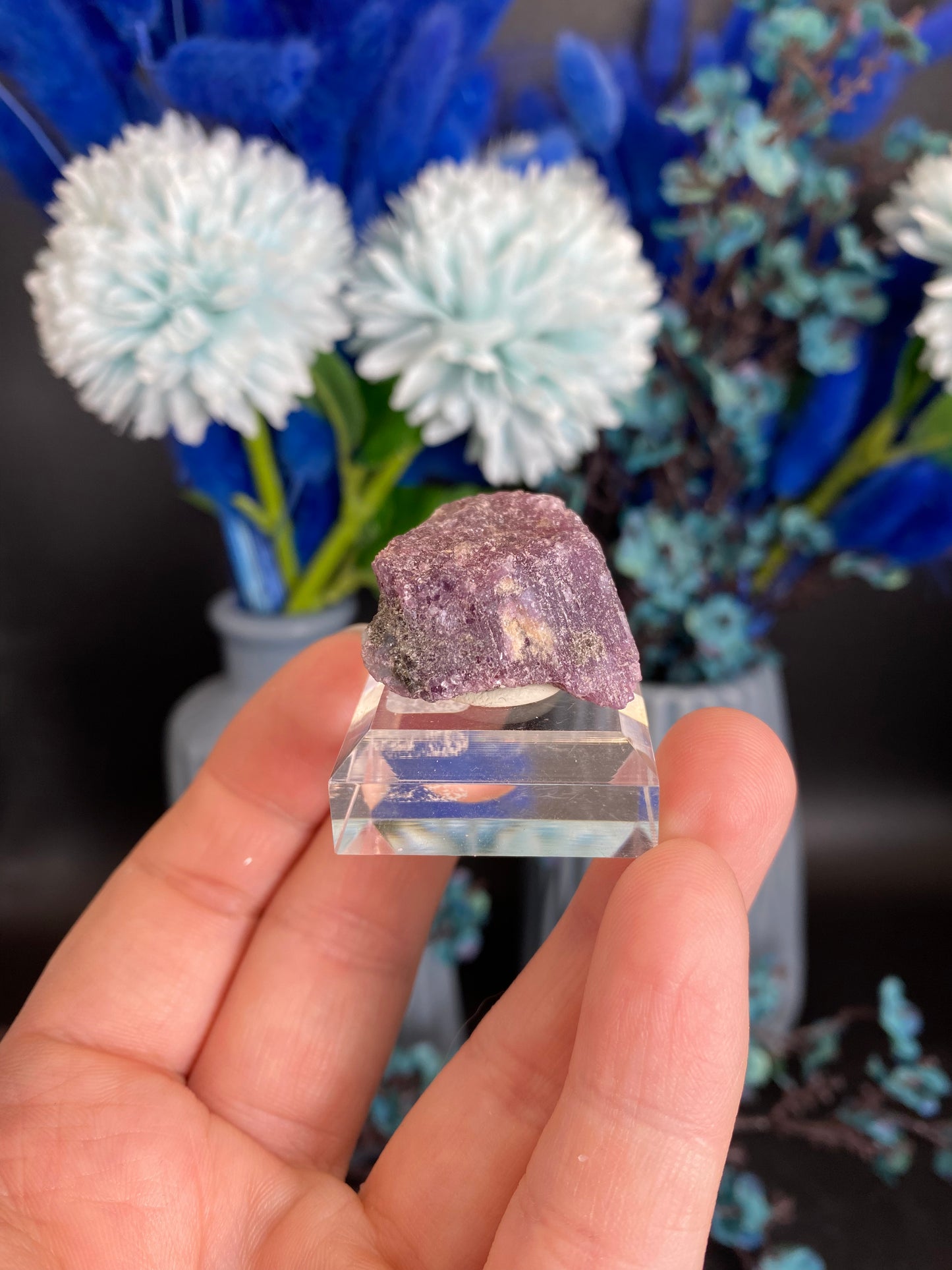 Lepidolith nach Turmalin, Pseudomorphose (A65)