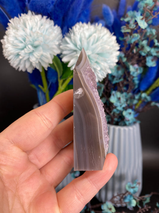 Turm aus Achat (A12)