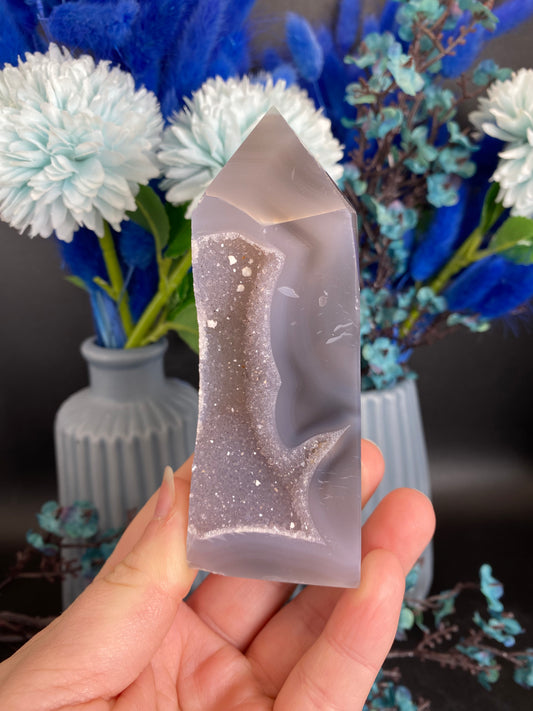 Turm aus Achat (D21)