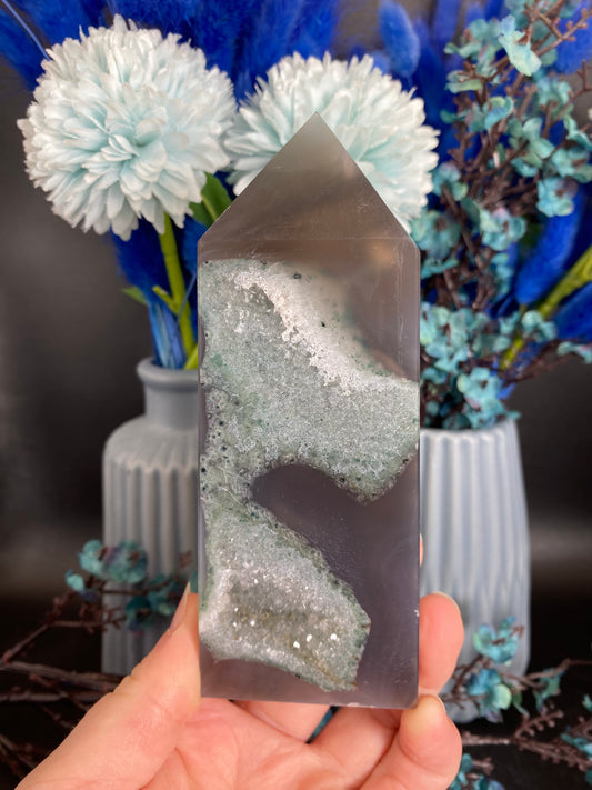 Turm aus Achat (N27)