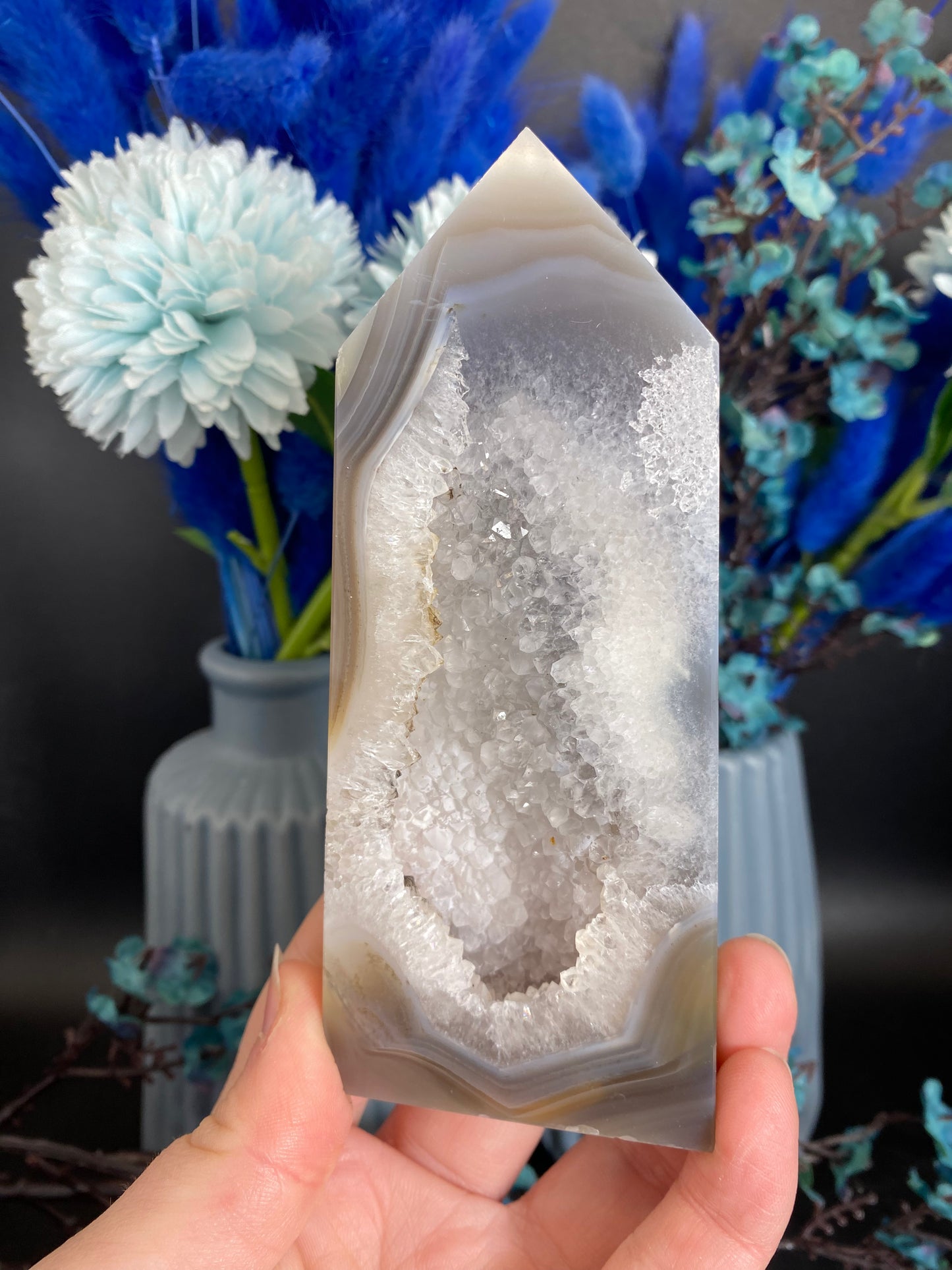 Turm aus Achat (H25)