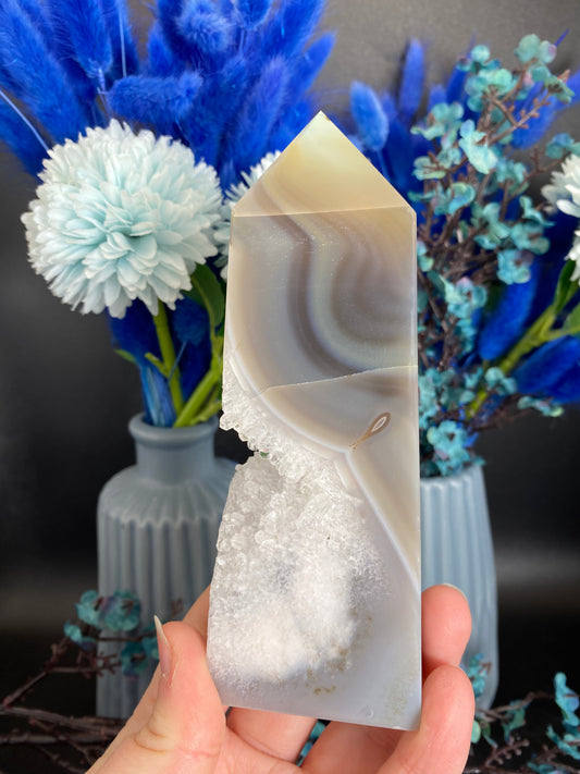 Turm aus Achat (Q20)