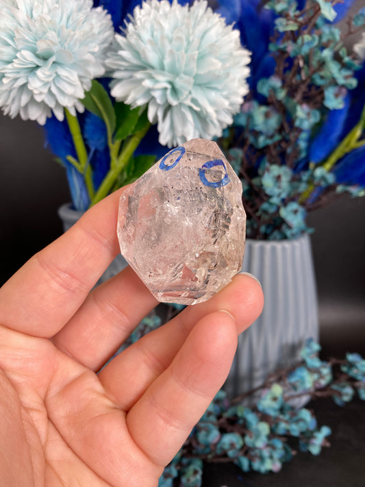 Quarz mit Libelle (beweglicher Wassereinschluss, K35)