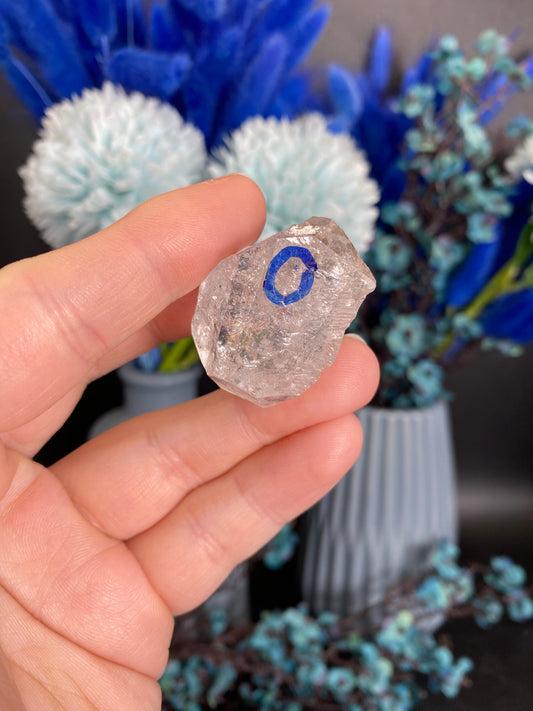 Quarz mit Libelle (beweglicher Wassereinschluss, A26)